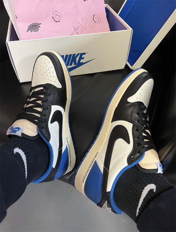 Air Jordan 1 Retro Low x Fragment Design x Travis Scott x 'Sail Black Military Blue' photo review